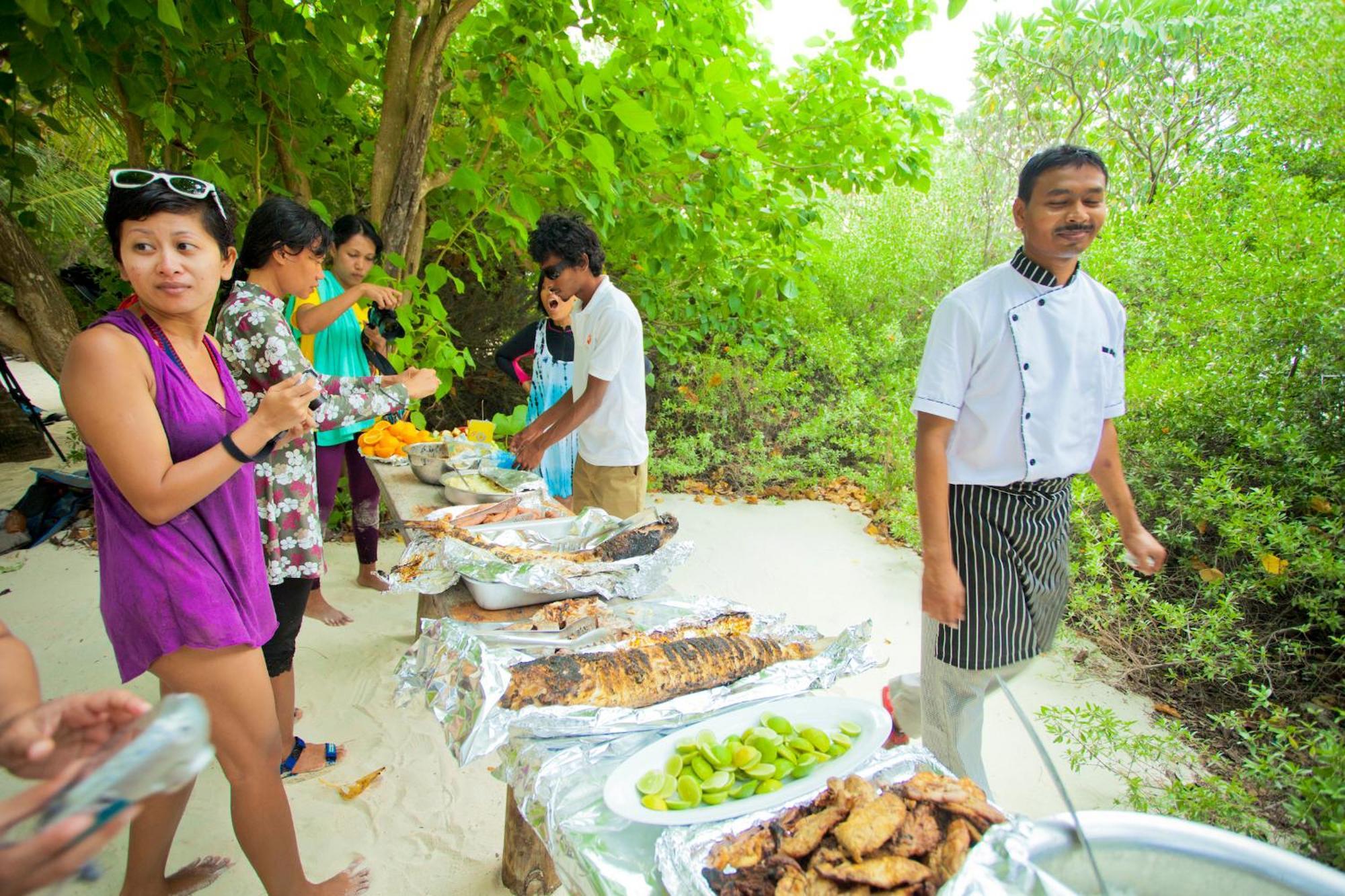 Kaani Village & Spa Maafushi Exterior foto
